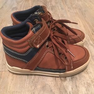 Brown leather boy boots